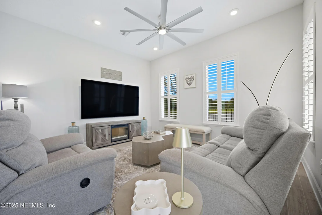 Photo of 11331 BARRIER BEACH Place