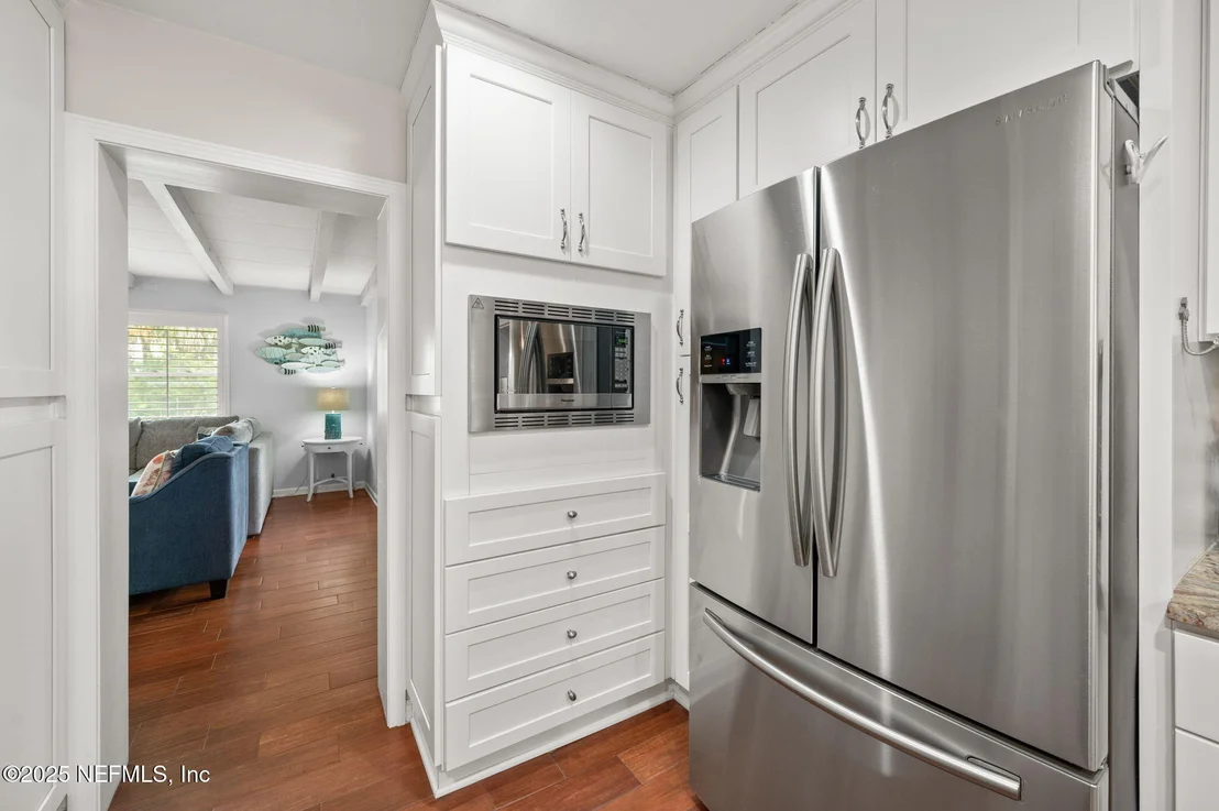 Photo of 5454 2ND Street