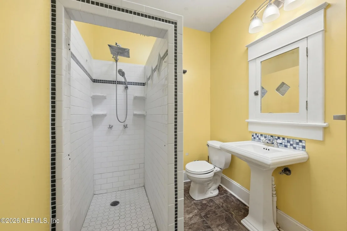 Photo of 3545 COLLEGE Place