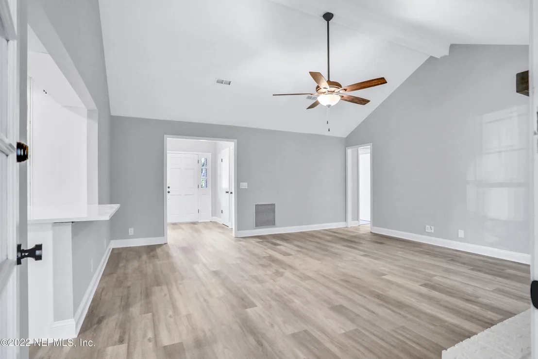 Photo of 1506 RIVERGATE Drive