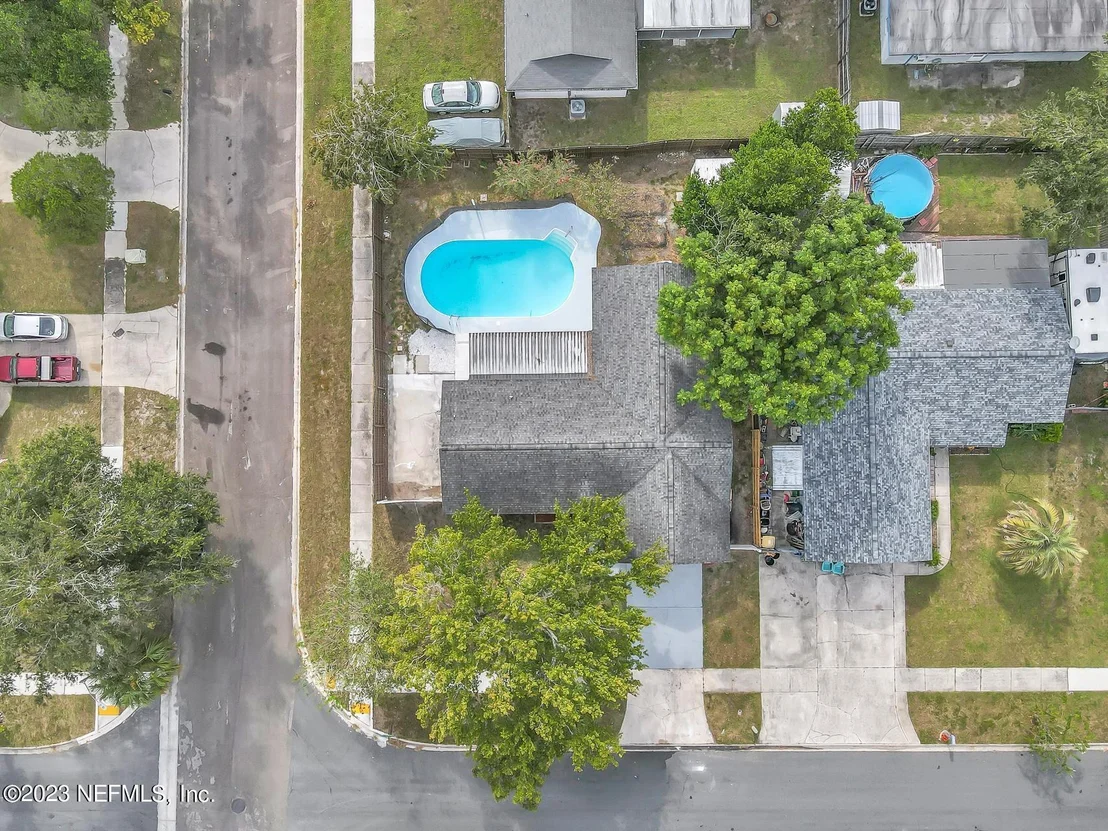 Photo of 6096 CHECKMATE Lane