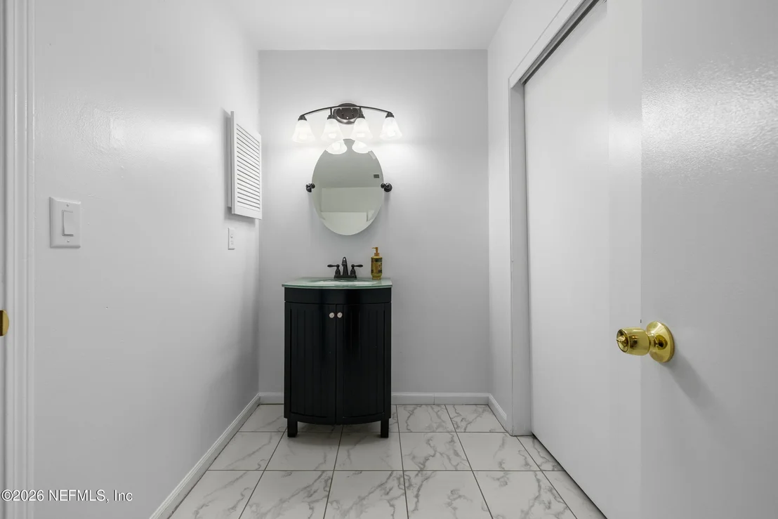 Photo of 3383 CHRYSLER Drive