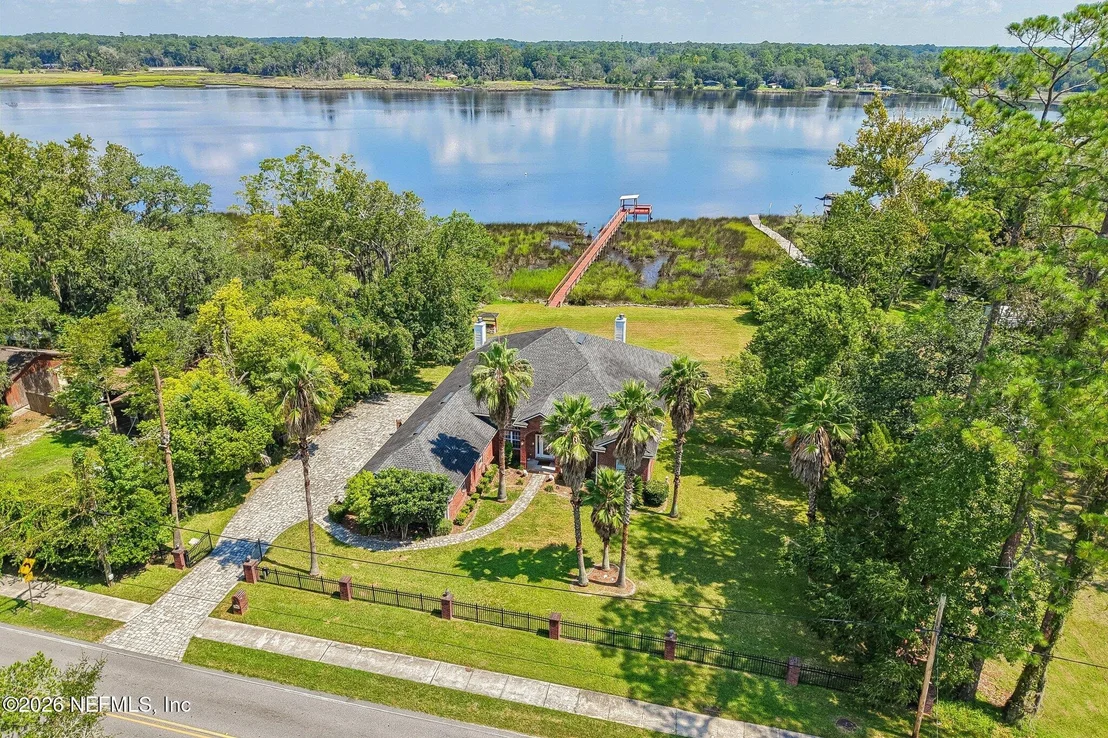 Photo of 3425 TROUT RIVER Boulevard