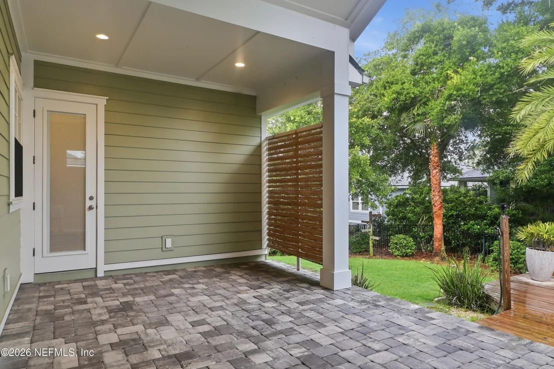 Photo of 315 RIDGEWAY Road