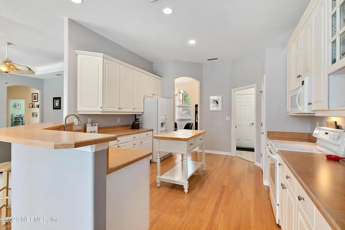 Photo of 267 CORTEZ Drive