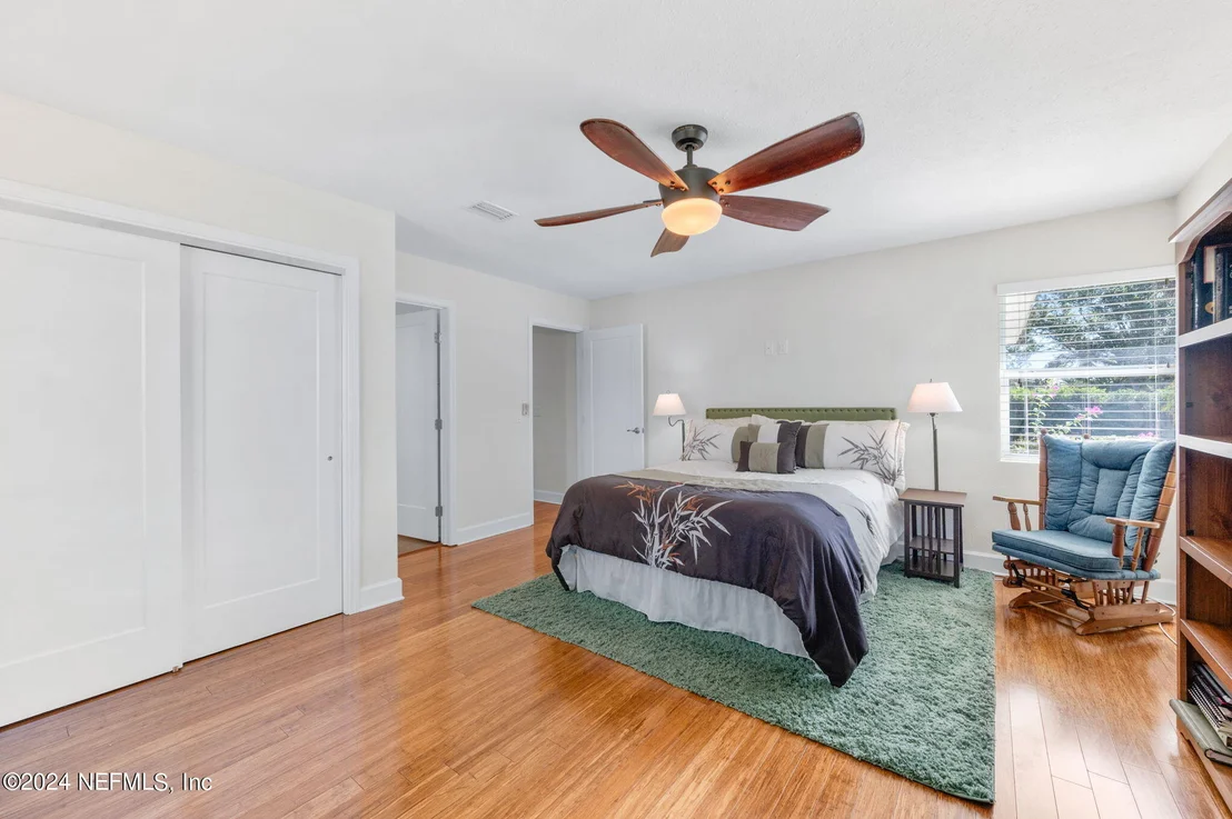 Photo of 6 OGLETHORPE Boulevard