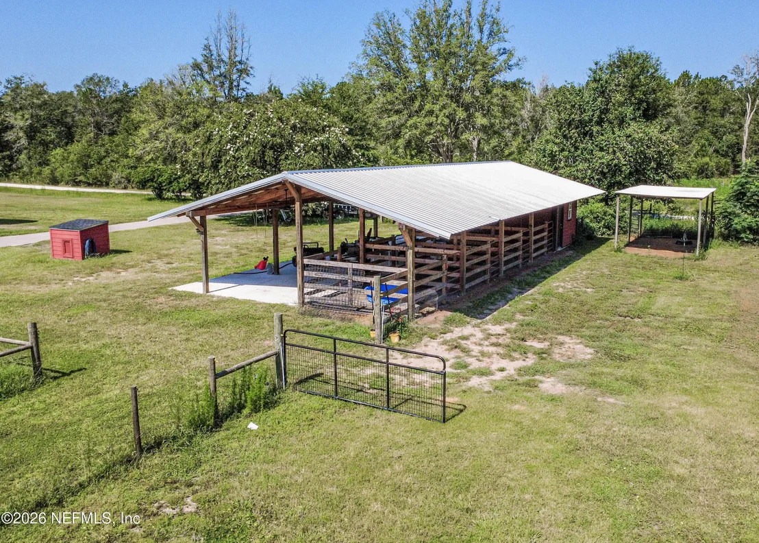 Photo of 8219 MUD LAKE Road