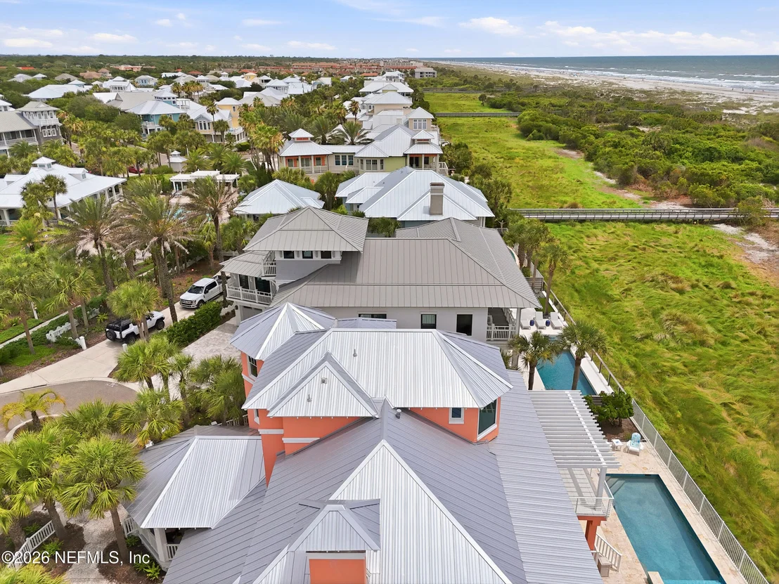 Photo of 688 OCEAN PALM Way