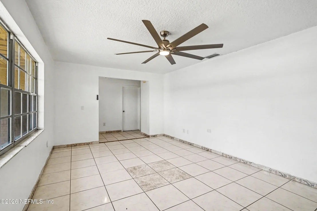 Photo of 1289 DANDELION Drive