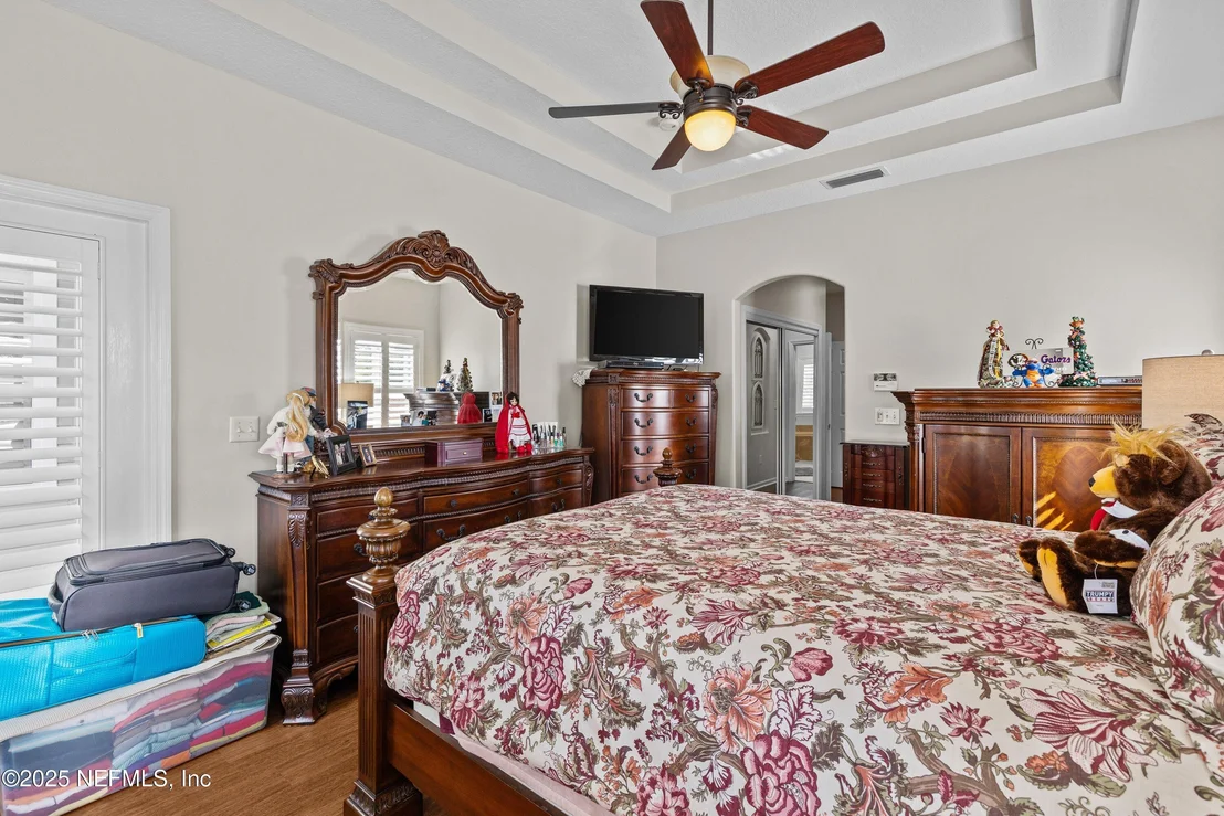 Photo of 9662 RED SQUIRREL Lane