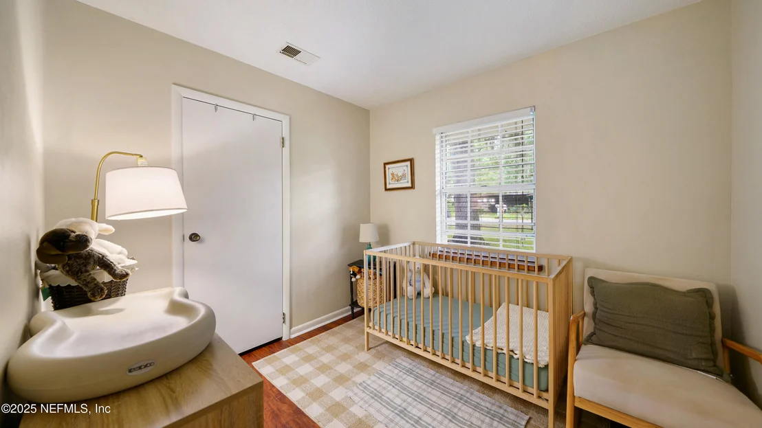 Photo of 112 RIVER RD Drive