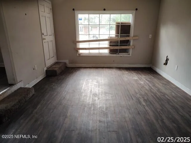 Photo of 1703 LAYTON Road