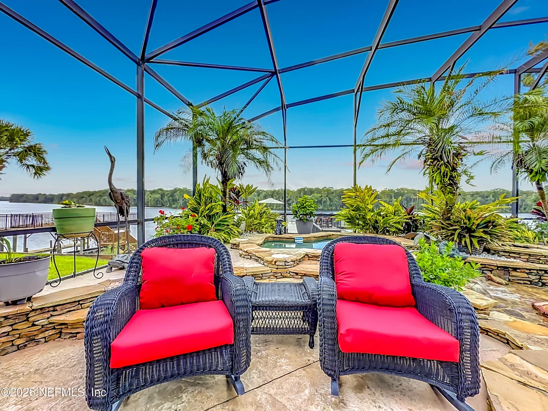 Photo of 129 RIVER Road