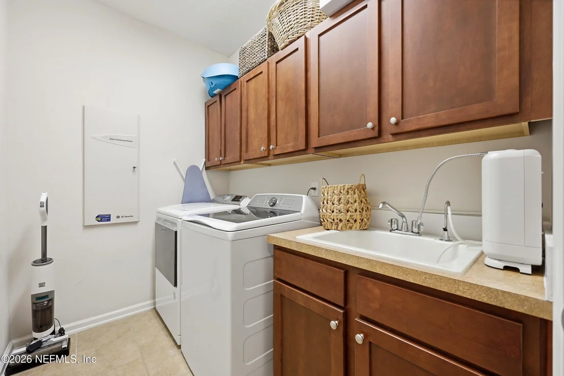 Photo of 4141 EAGLE LANDING Parkway