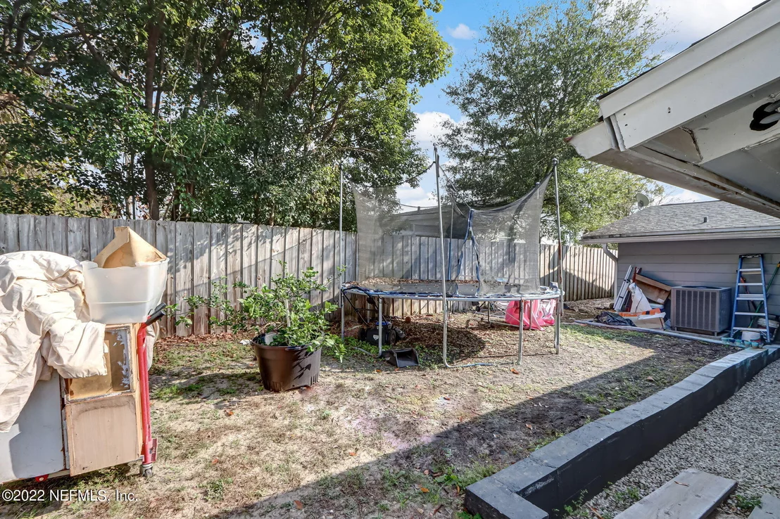 Photo of 10515 JOLYNN Road