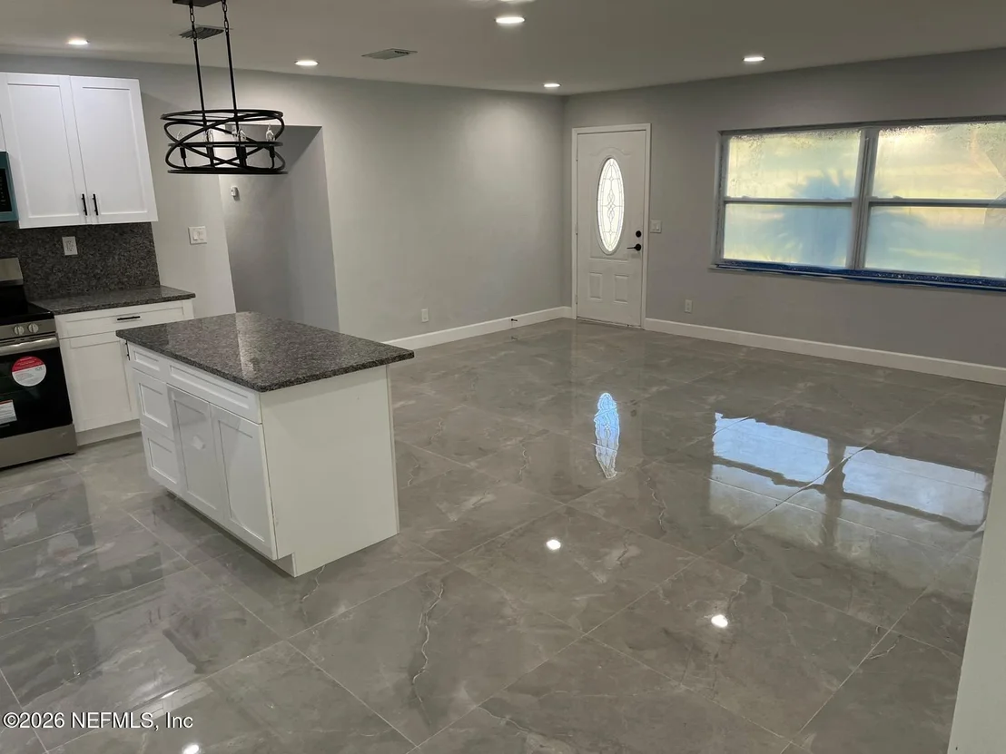 Photo of 265 CAPELLA Road