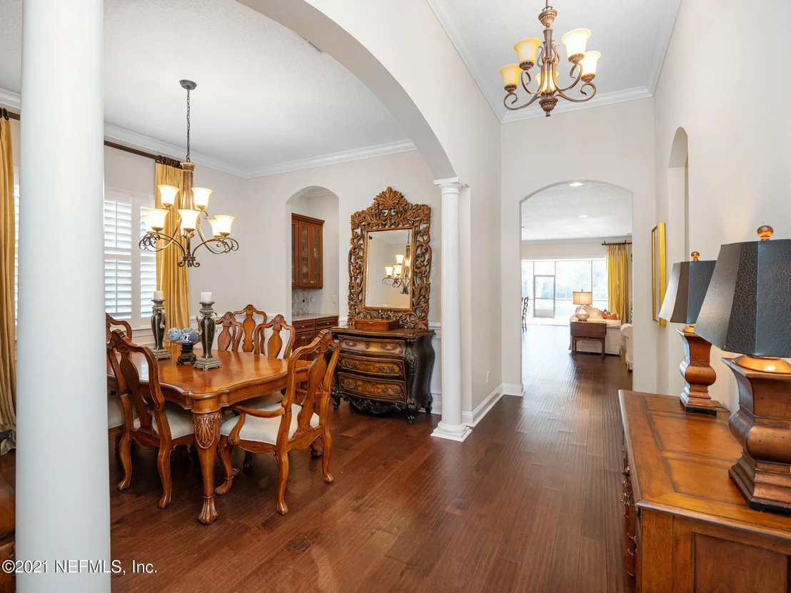 Photo of 237 GULFSTREAM Way