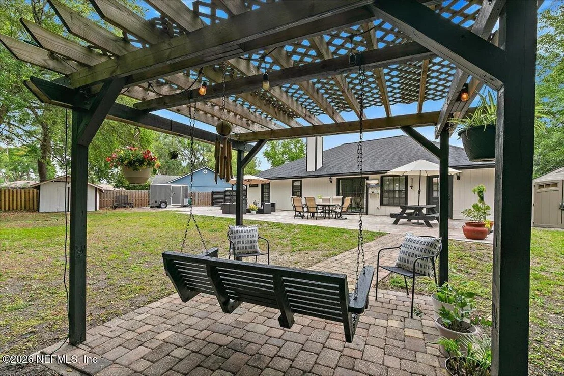 Photo of 4345 APPLE TREE Place