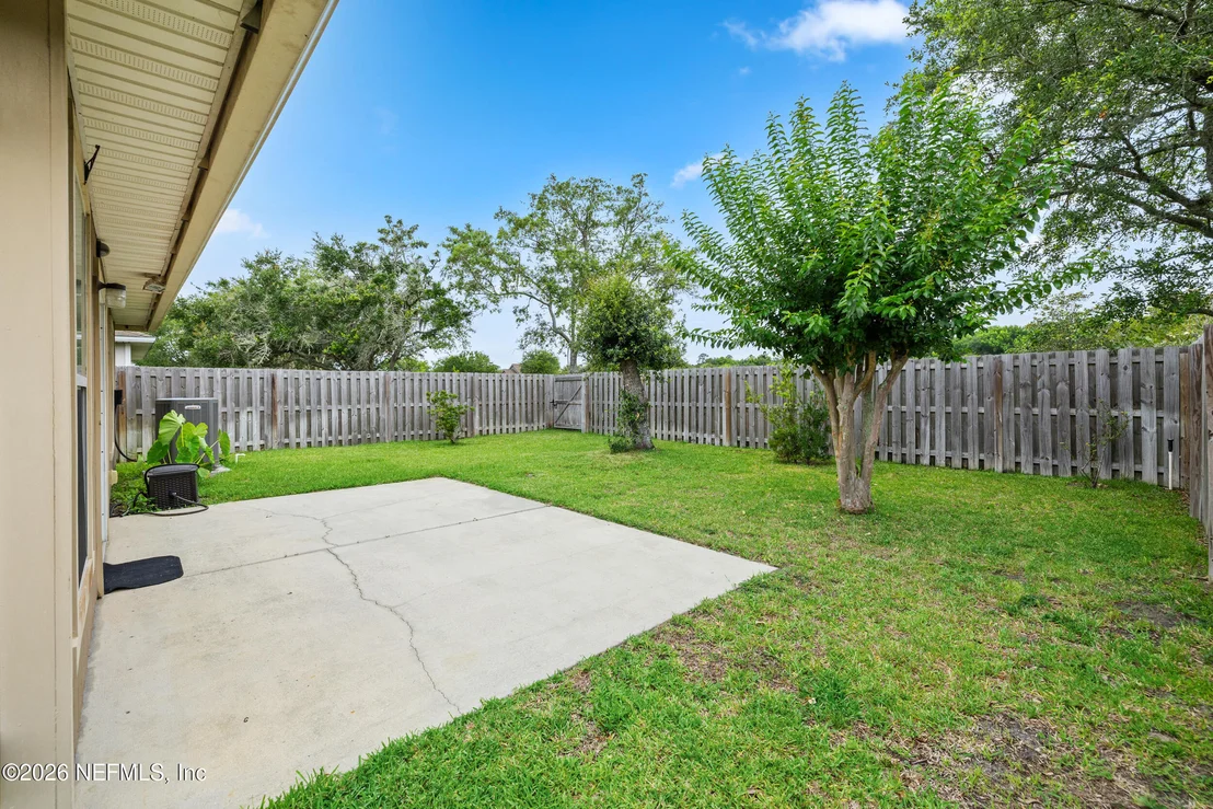 Photo of 136 BROOKFALL Drive