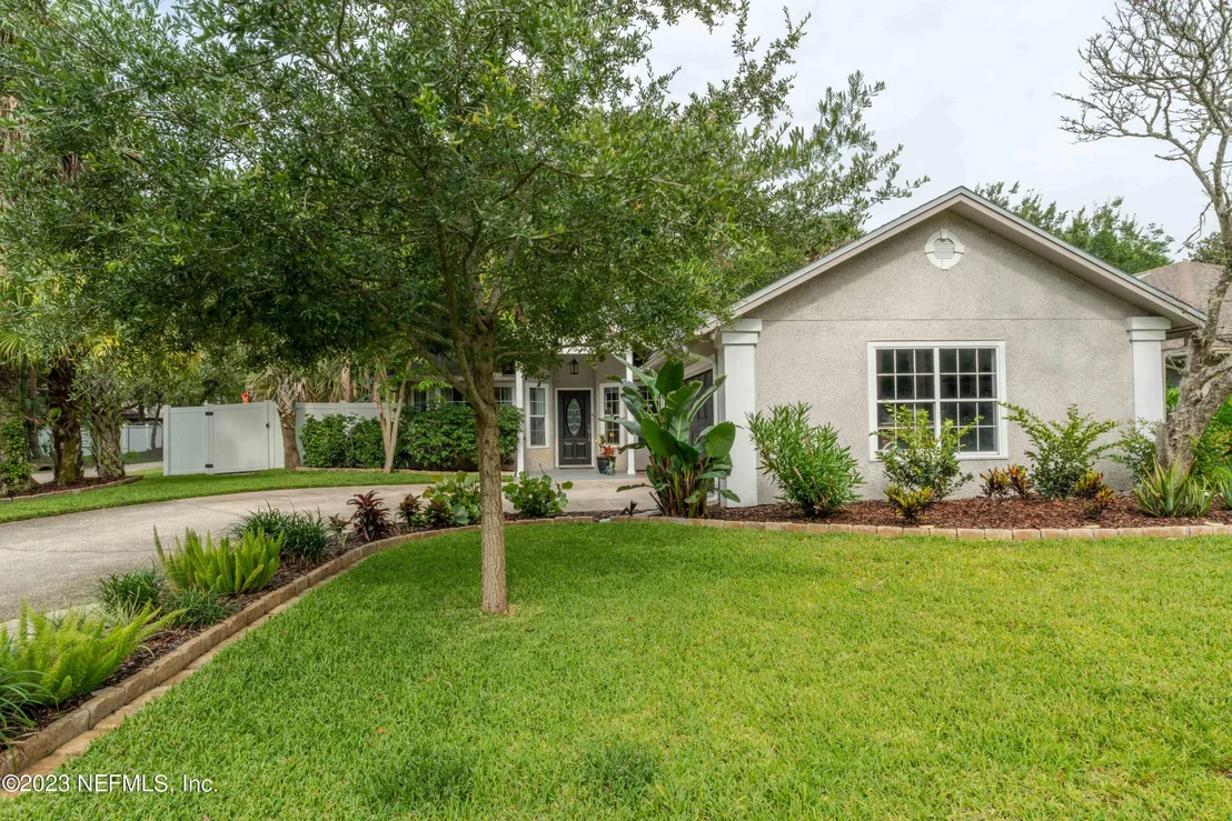 Photo of 1100 LINKSIDE Drive