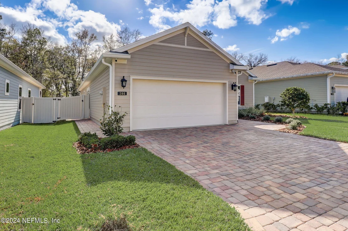 Photo of 244 PURUS Way