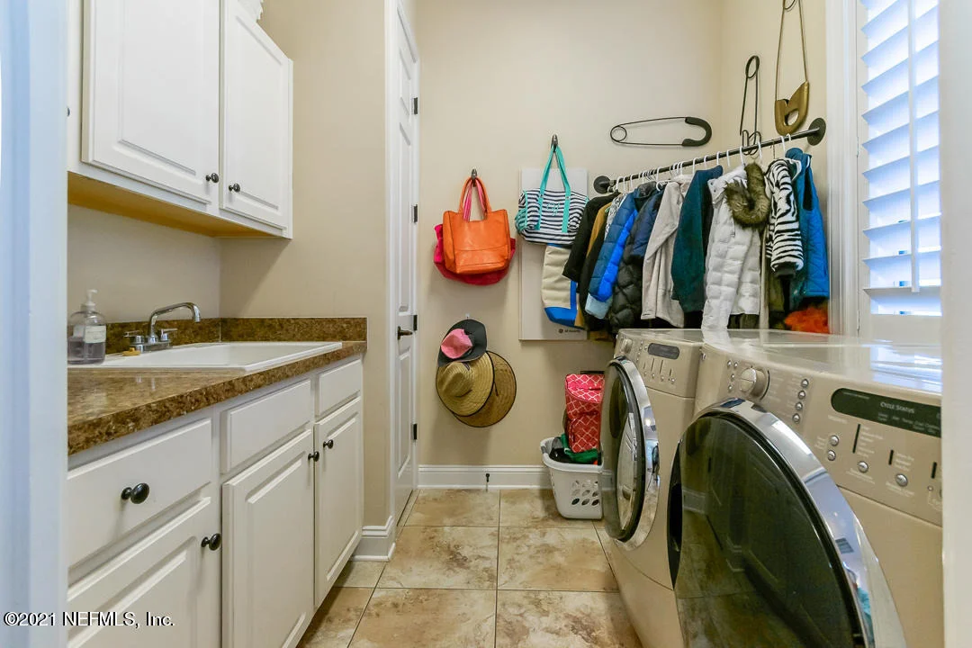 Photo of 496 SEBASTIAN Square