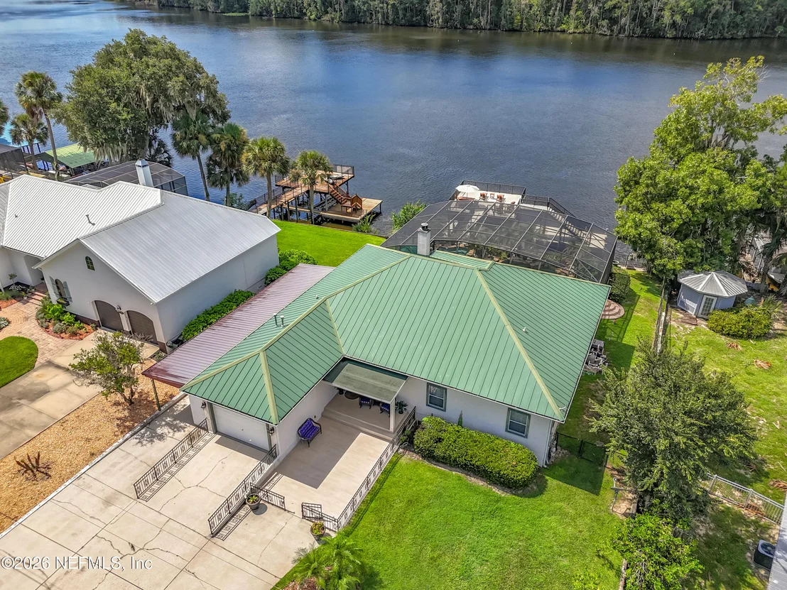 Photo of 129 RIVER Road