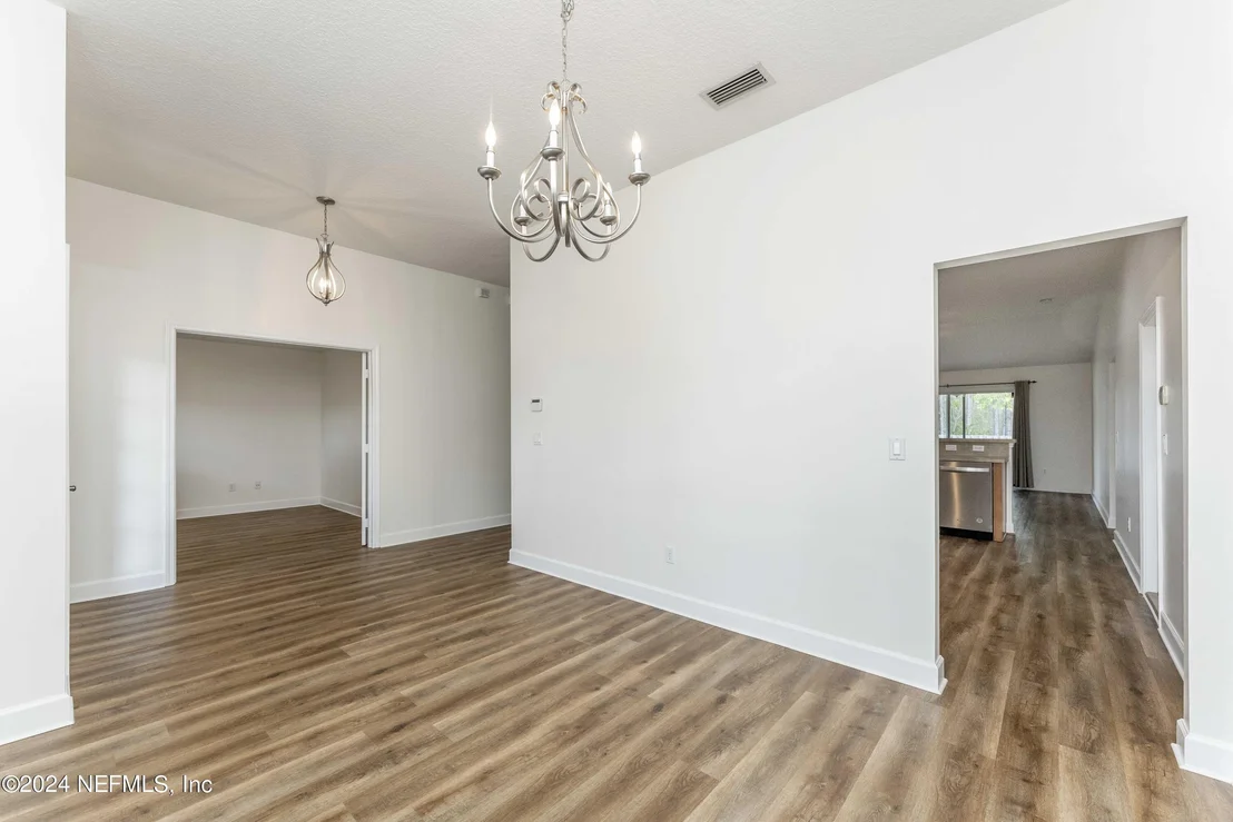 Photo of 393 SANWICK Drive