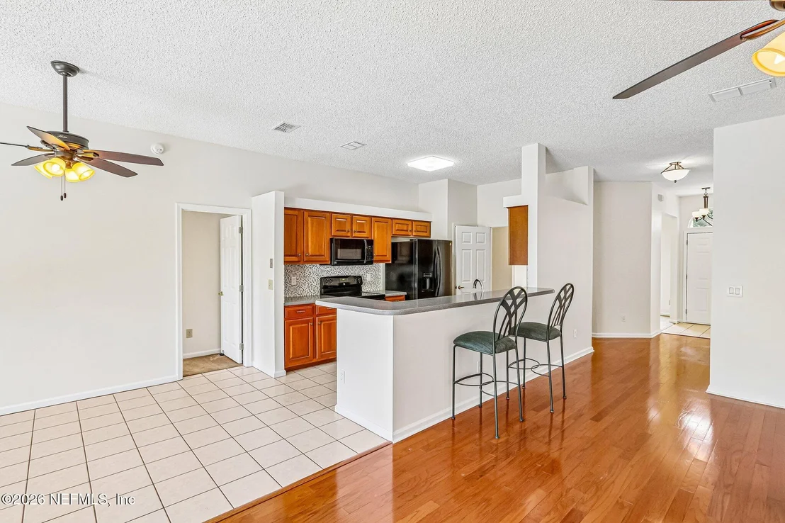 Photo of 3291 CHIMNEY Drive