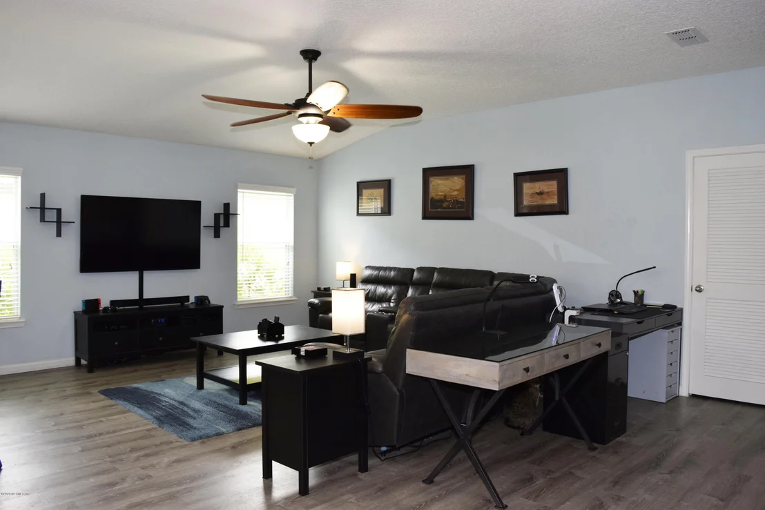 Photo of 325 PALAZZO Circle