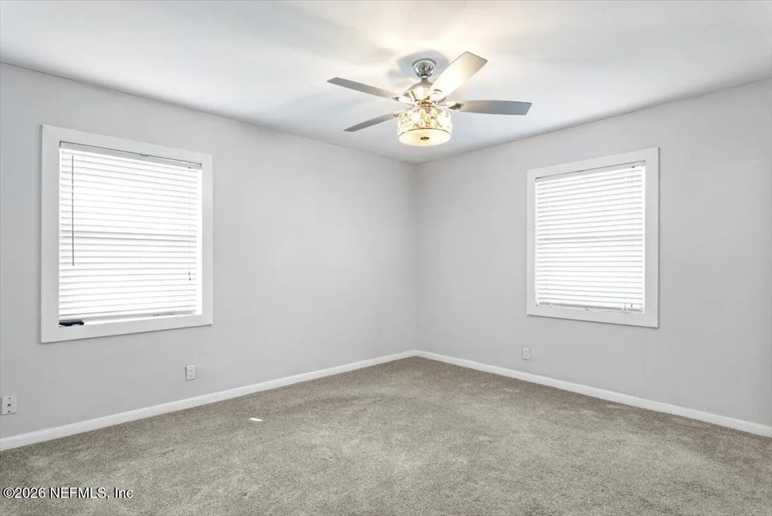 Photo of 9268 HIPPS Road