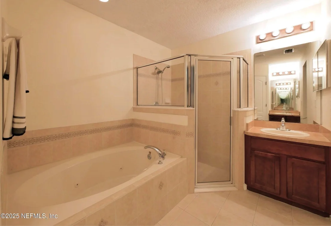 Photo of 12434 TROPIC Drive