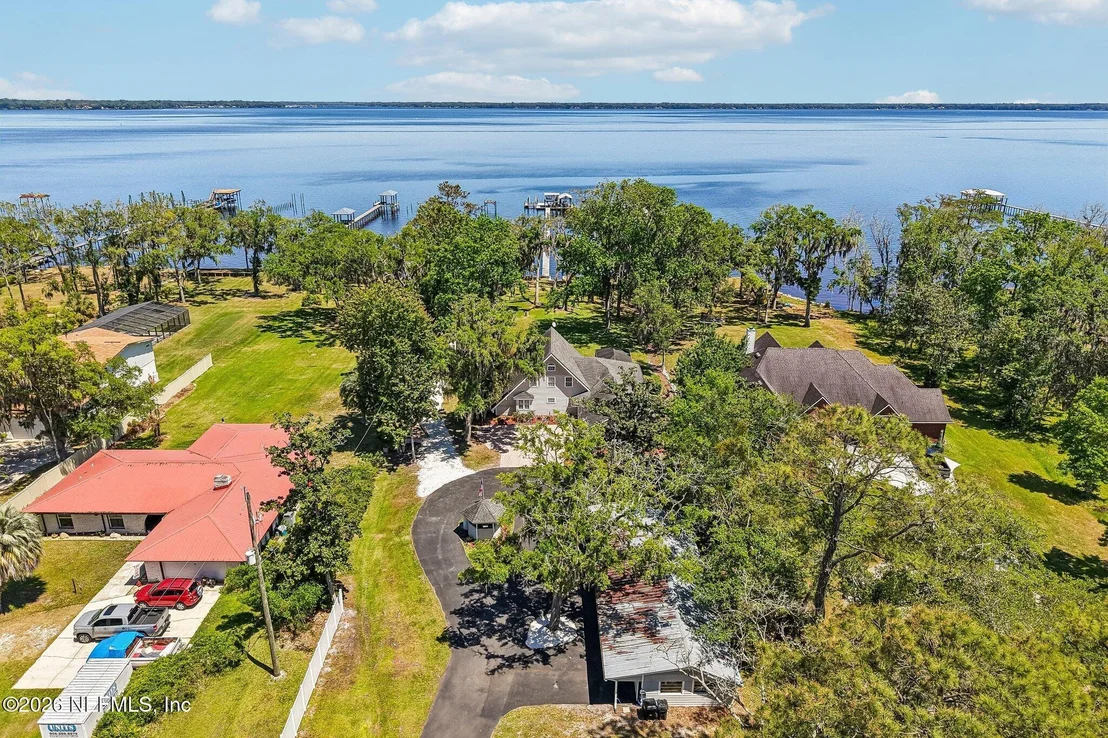 Photo of 4745 RAGGEDY POINT Road