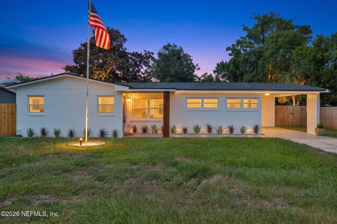 Photo of 509 PENMAN Road