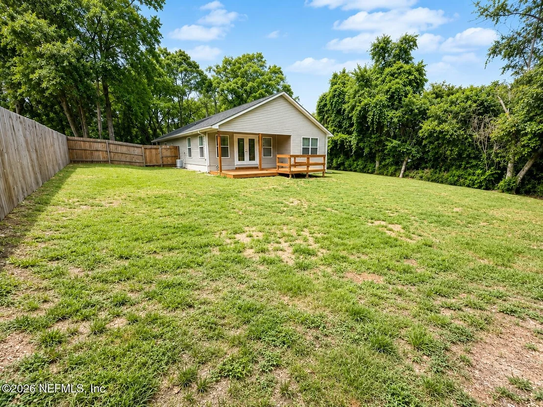 Photo of 2241 HILLY Road