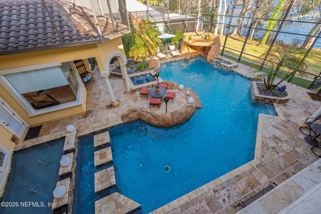 Photo of 1615 SILVER LEAF Way