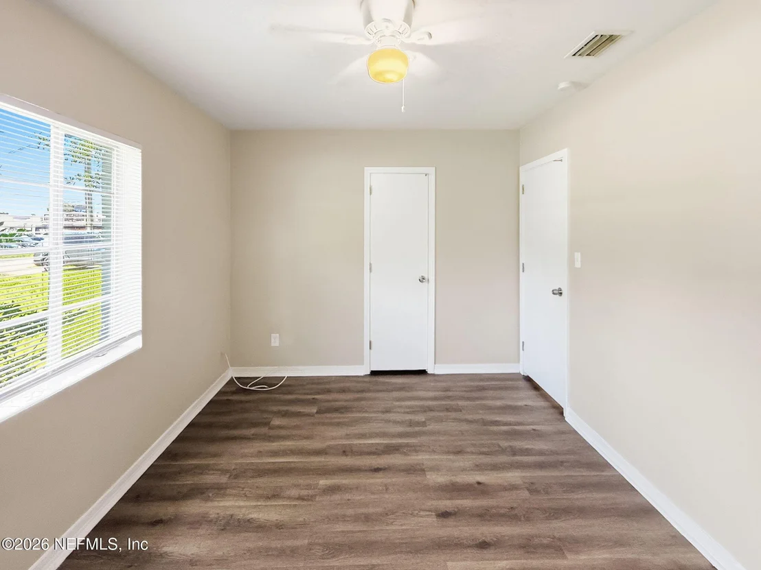 Photo of 2942 CHRISTOPHER Road