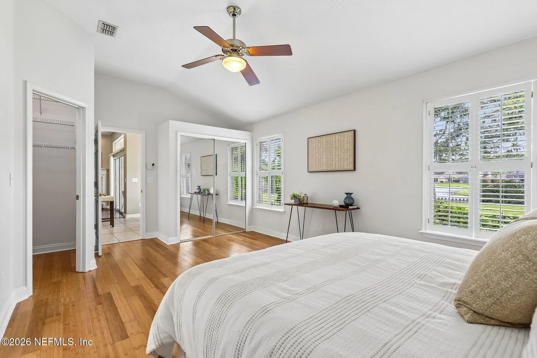 Photo of 372 MAPLEWOOD Drive