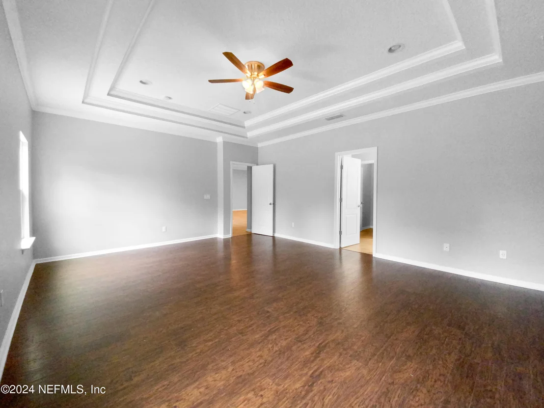 Photo of 334 IRISH ROSE Road