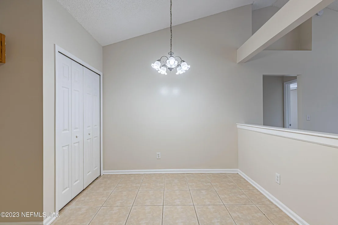 Photo of 3091 WAVERING Lane