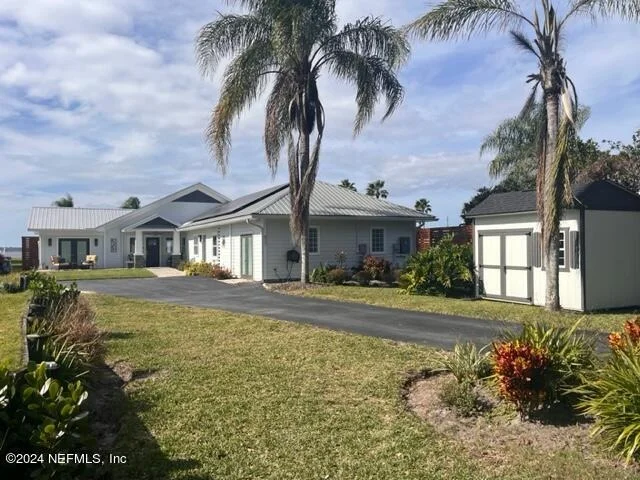 Photo of 837 COUNTY ROAD 13 S