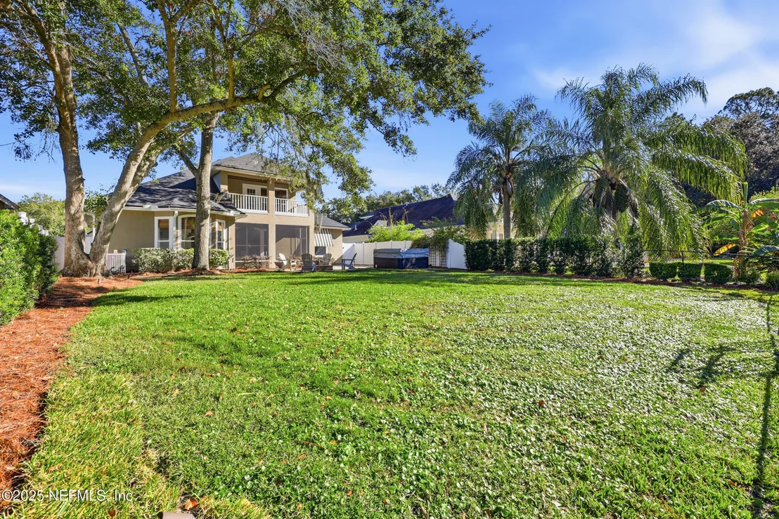 Photo of 537 DANDELION Drive
