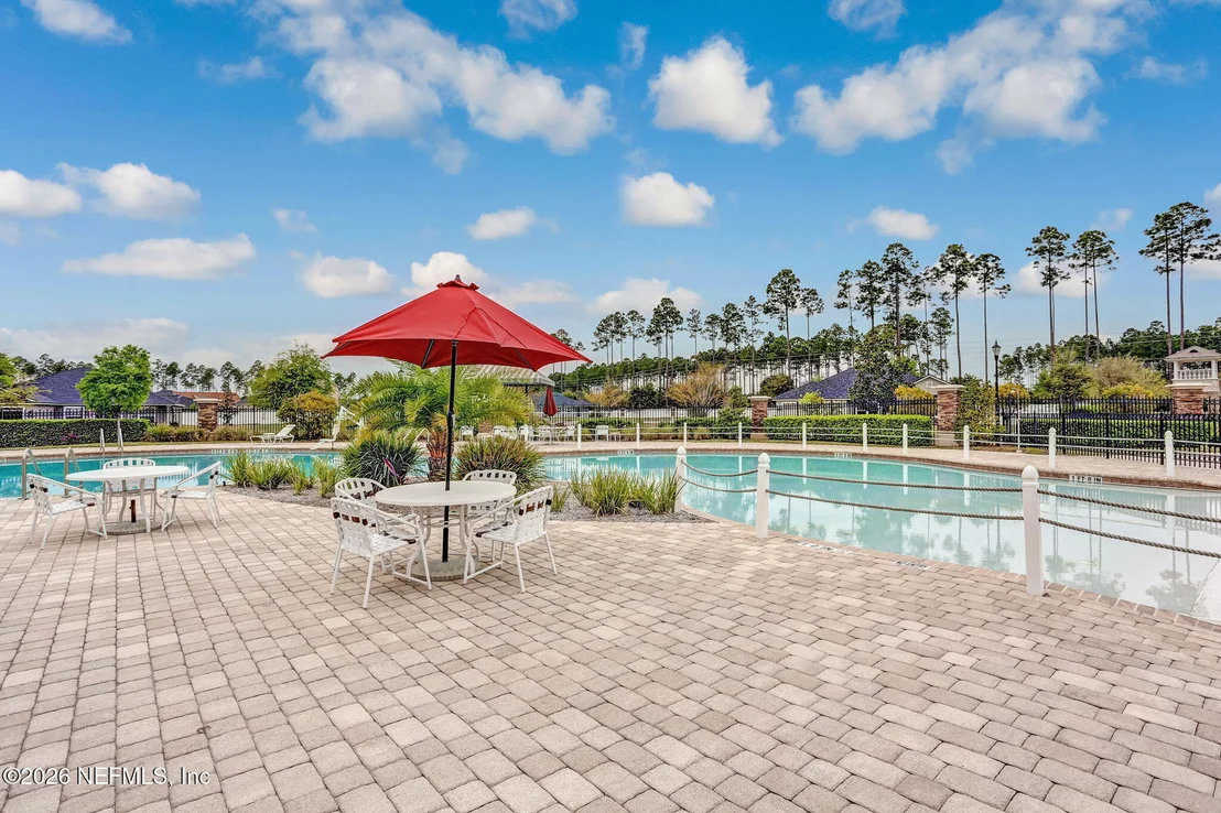 Photo of 95237 PERIWINKLE Place