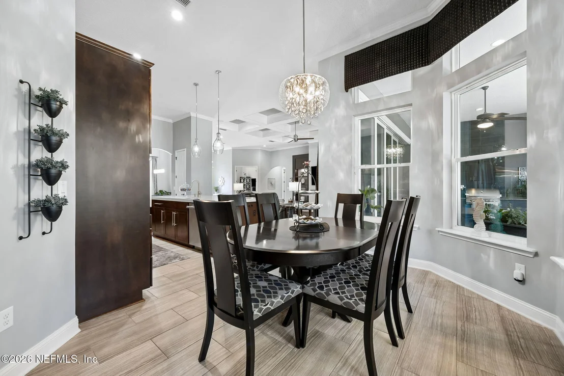 Photo of 35 AUBURNDALE Drive