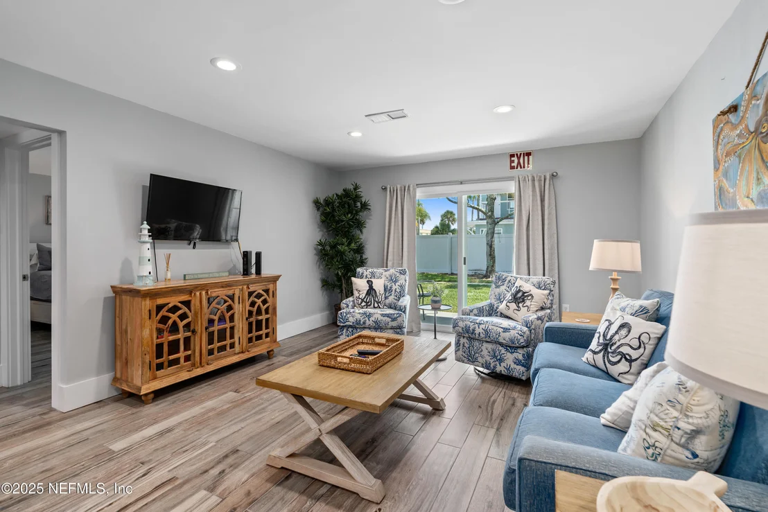 Photo of Unit 5A at 405 FLAGLER Boulevard