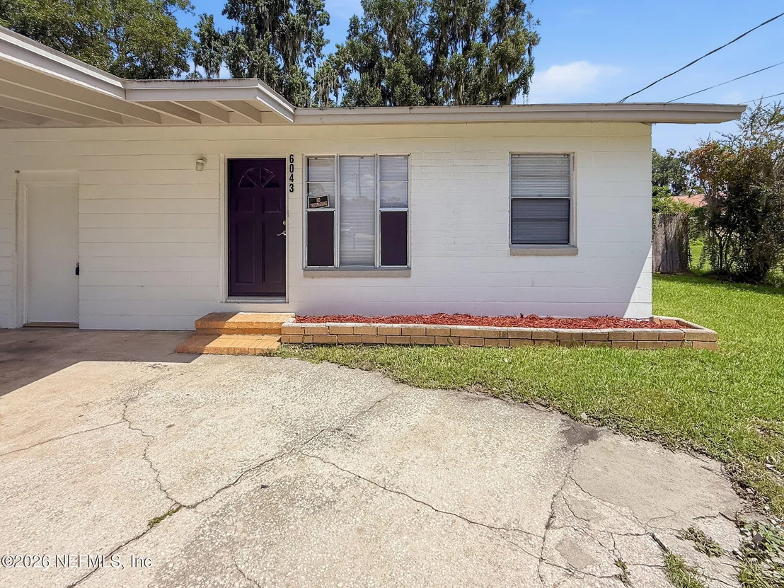 Photo of 6043 MALCONE Lane