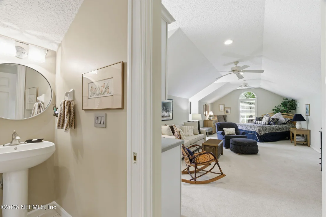 Photo of 170 HERONS NEST Lane