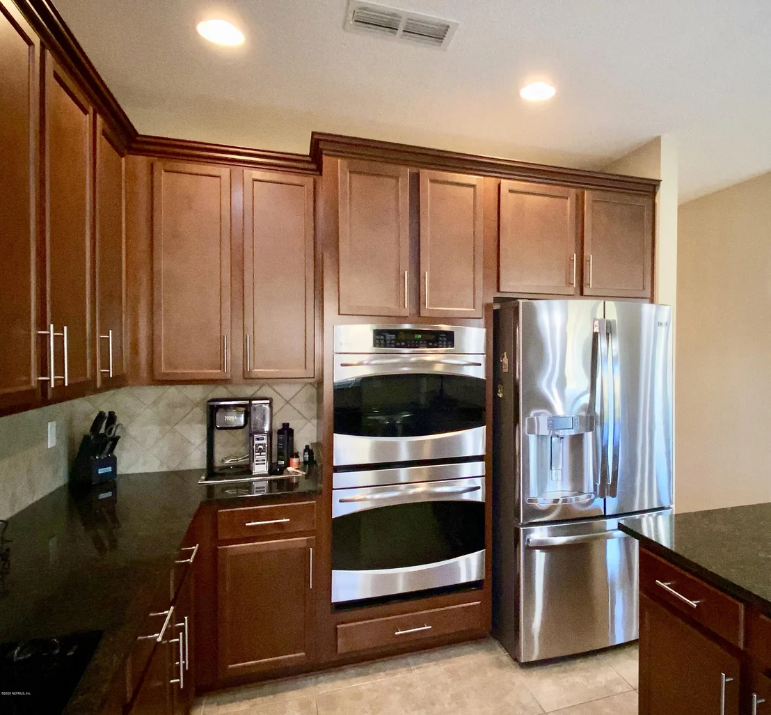 Photo of 200 S BELLAGIO Drive
