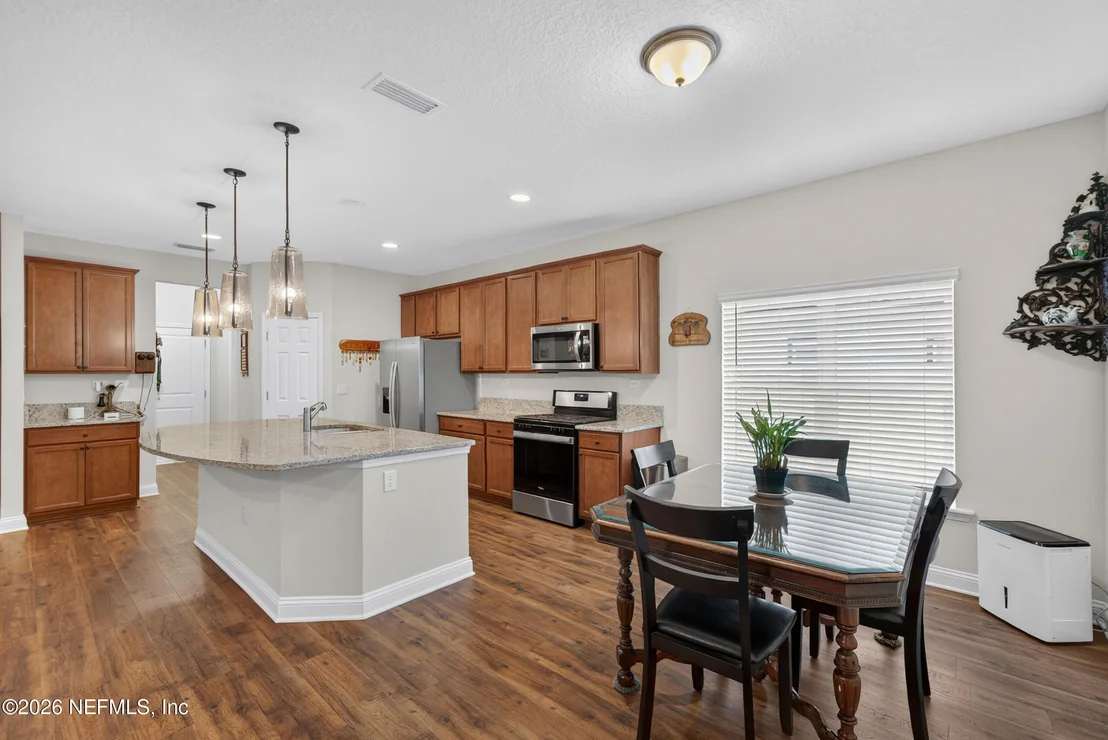 Photo of 620 IVORY PALM Road