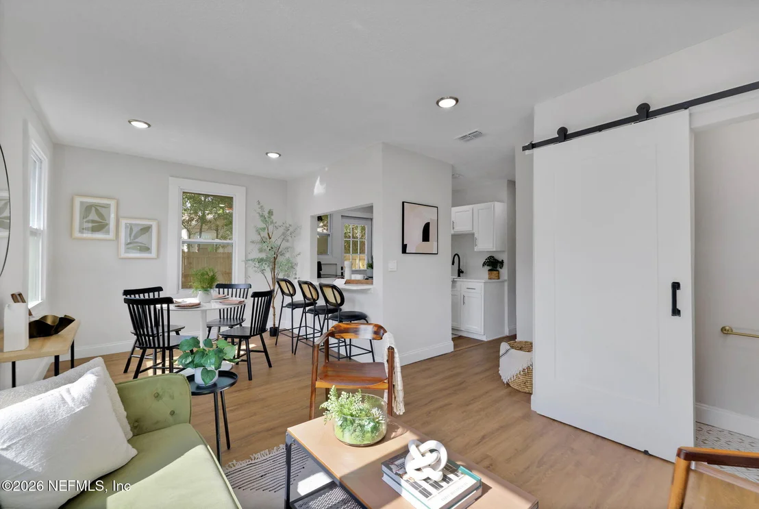 Photo of 3002 MYRA Street